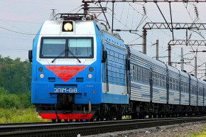 Параболический отражатель в прожекторе локомотива